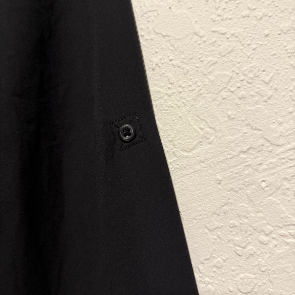 Apt. 9 Essentials Black Button Down Blouse Size M Long Sleeve Roll Tab Shirt Top - Picture 4 of 10